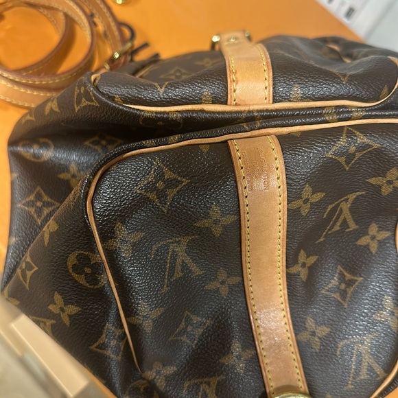 Louis Vuitton Speedy 25 Bandouliere Monogram Canvas - Picture 11 of 14